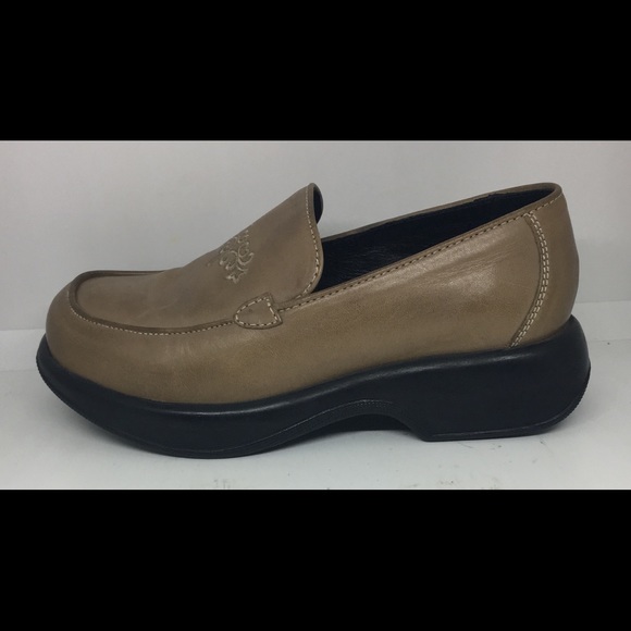 Dansko Beige Women’s Clogs Shoes Size 39 US 8.5-9 - Picture 4 of 8